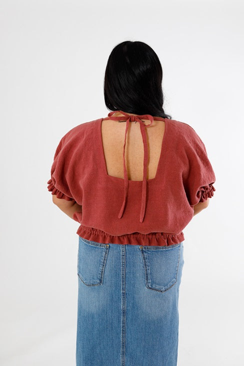 Chalk and Notch Aria Top