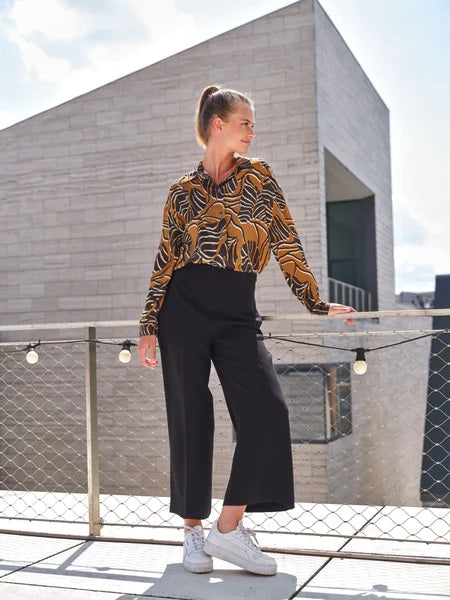 Atelier Jupe Pecan Brown Viscose with Black Leaves