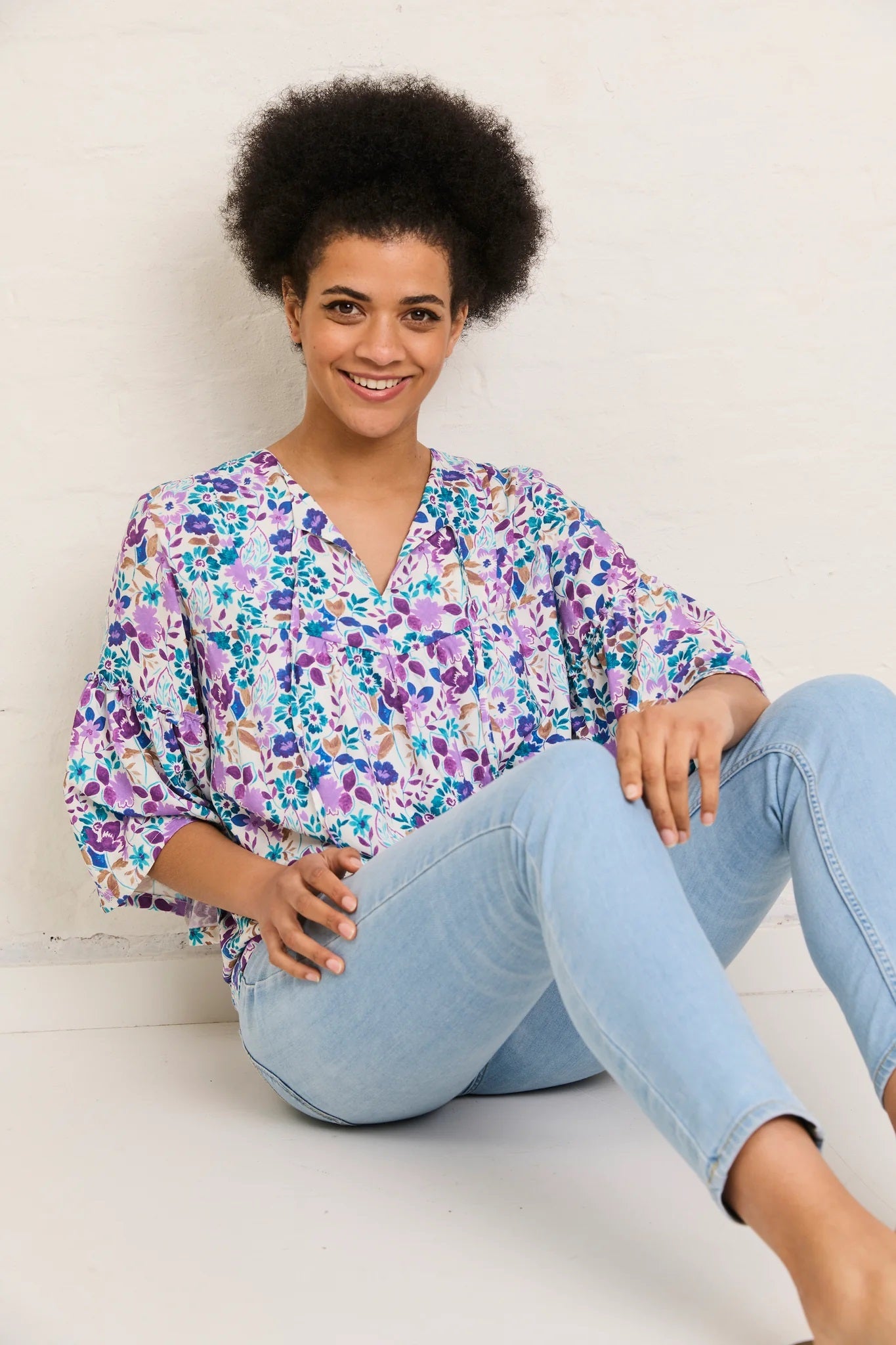 Atelier Jupe white viscose with small flowers