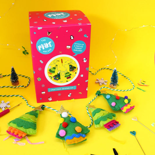 Festive Forest Garland Craft Kit