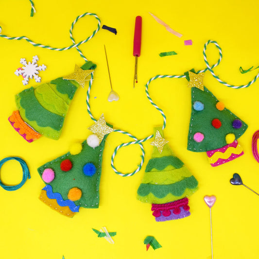Festive Forest Garland Craft Kit