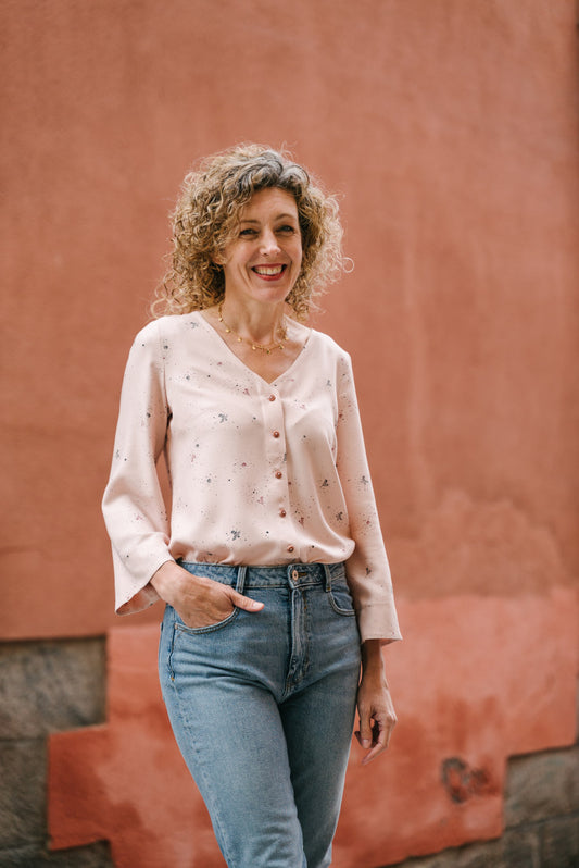 Liesl and Co Geneva V-neck blouse