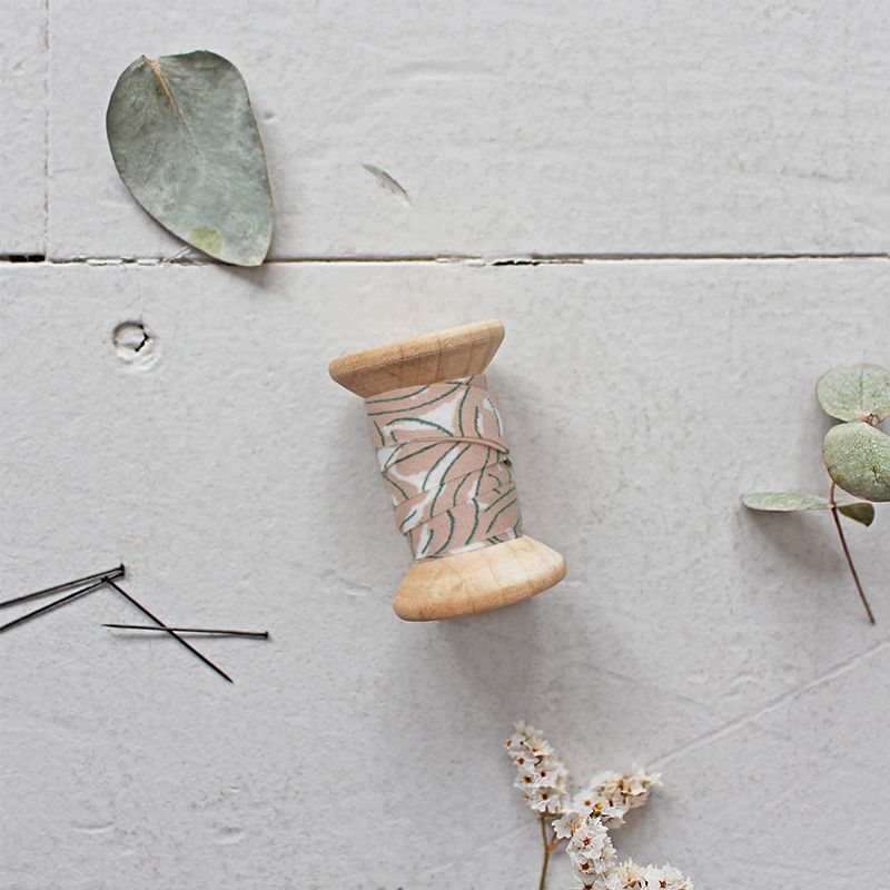 Atelier Brunette Petal Maple bias tape